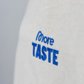 More Taste Schürze in Natur mit blauer More Taste Stickerei auf Hanf-Baumwoll-Canvas