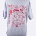 More Taste Shirt in Lilac von hinten mit rotem Backprint Another Day Another Pizza