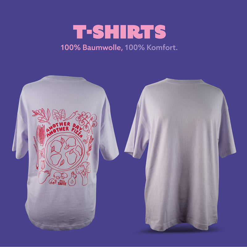 More Taste Shirt in Lilac, Rueckseite mit rotem Print und Vorderseite nebeneinander